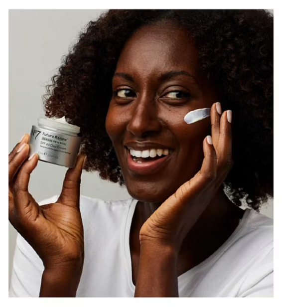 No7 Future Renew Day Cream SPF40 50ml